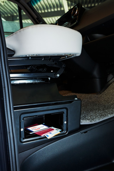 Seat console safe Mercedes Sprinter